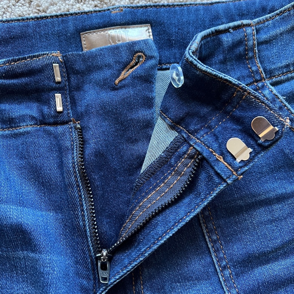 KUT From The Kloth - High Rise Meg Fab Ab Wide Leg Denim - Picture 12 of 16